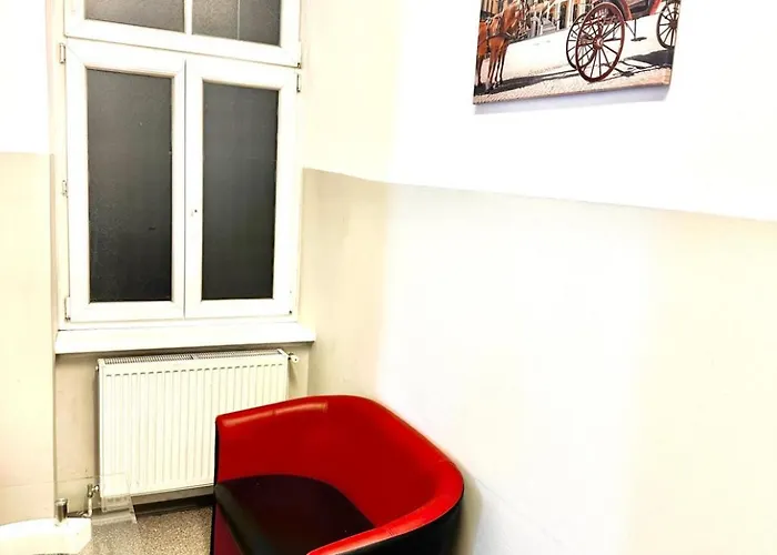 Privat Near Center *