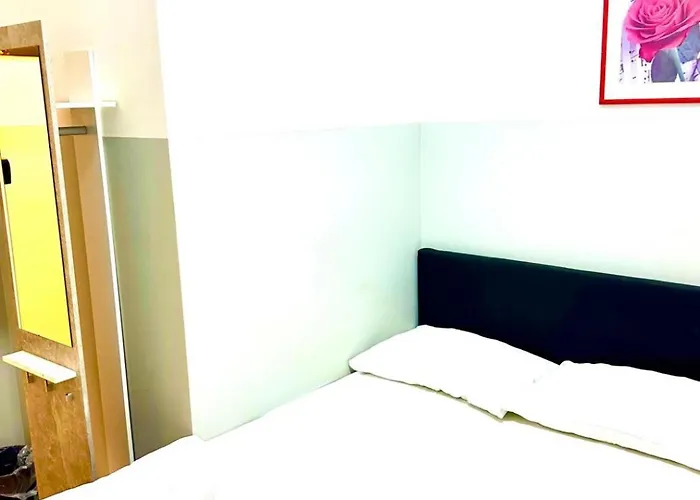 Privat Near Center Apartament